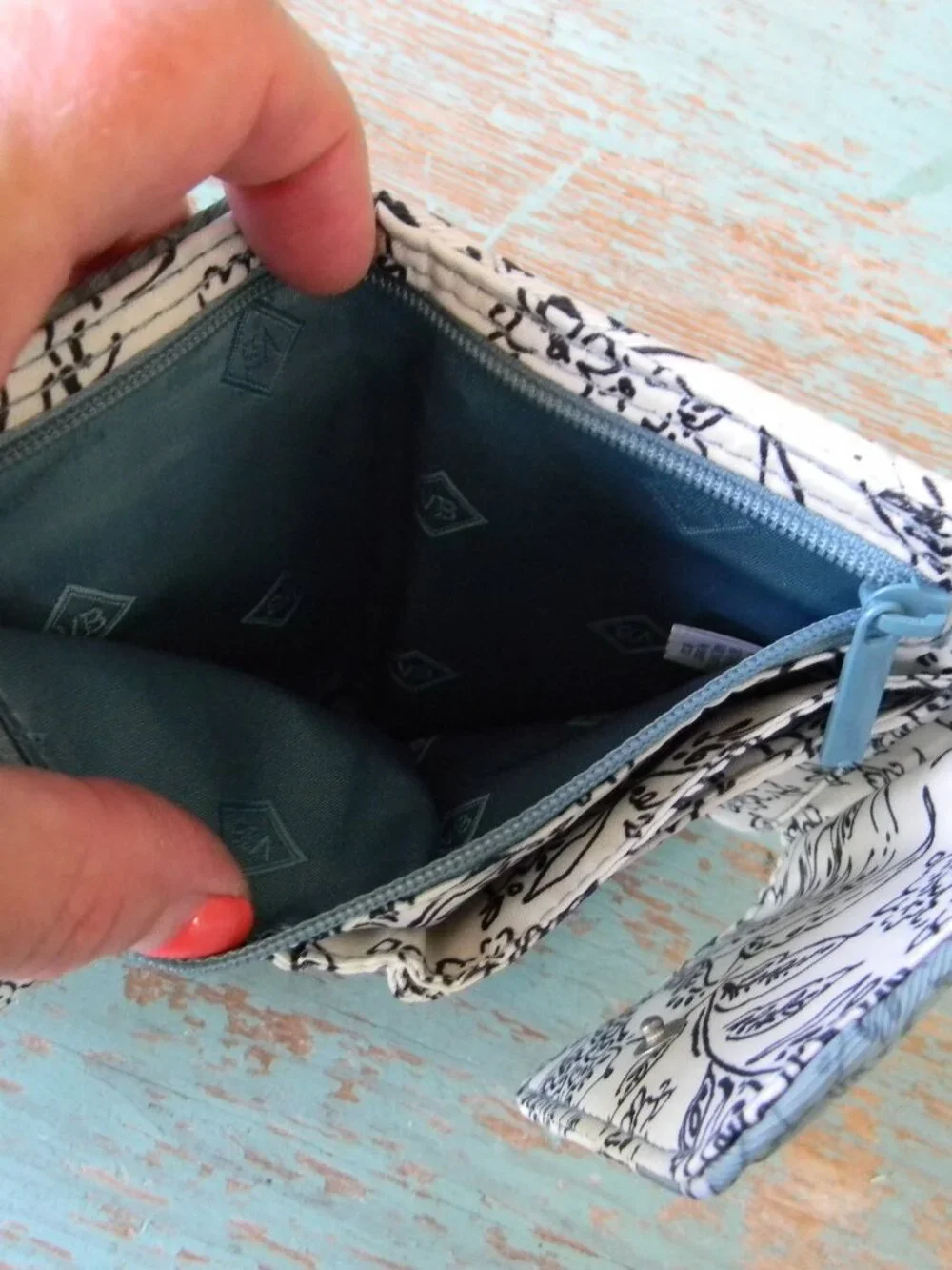 Vera Bradley TIGER LILY SMALL COMPACT RFID TRIFOLD WALLET